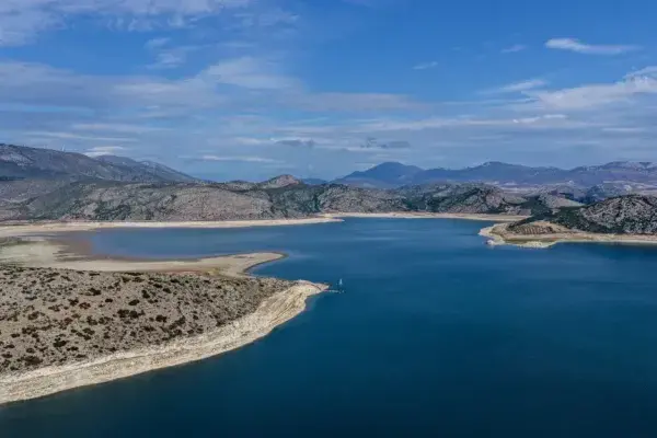 Νερό, Αττική