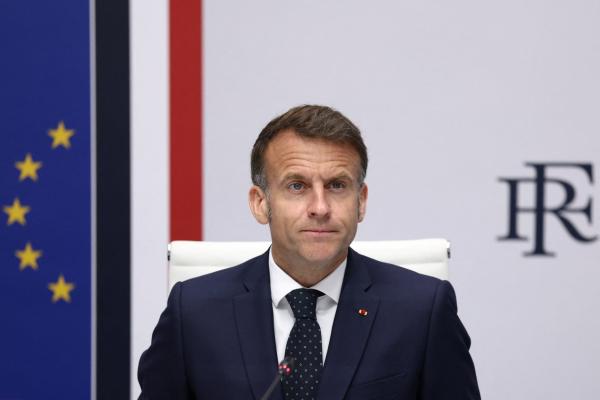 macron Α